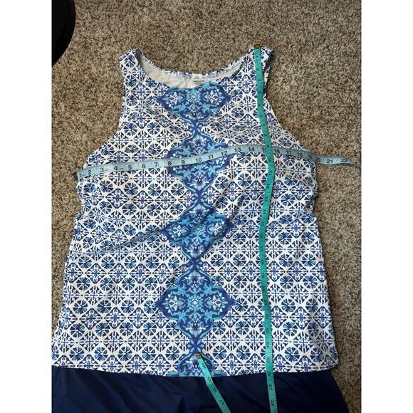 Land's End Women's Swim suit separates; size women's 18; Skirt/Skort & top - Picture 6 of 10